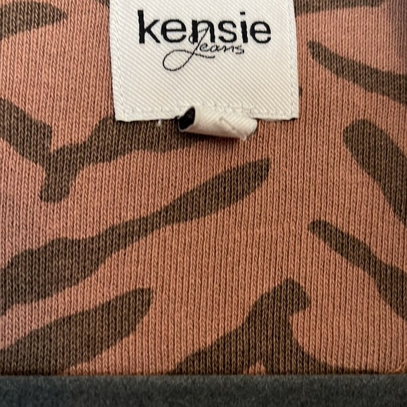 Leopard Jacket - Picture 2 of 3